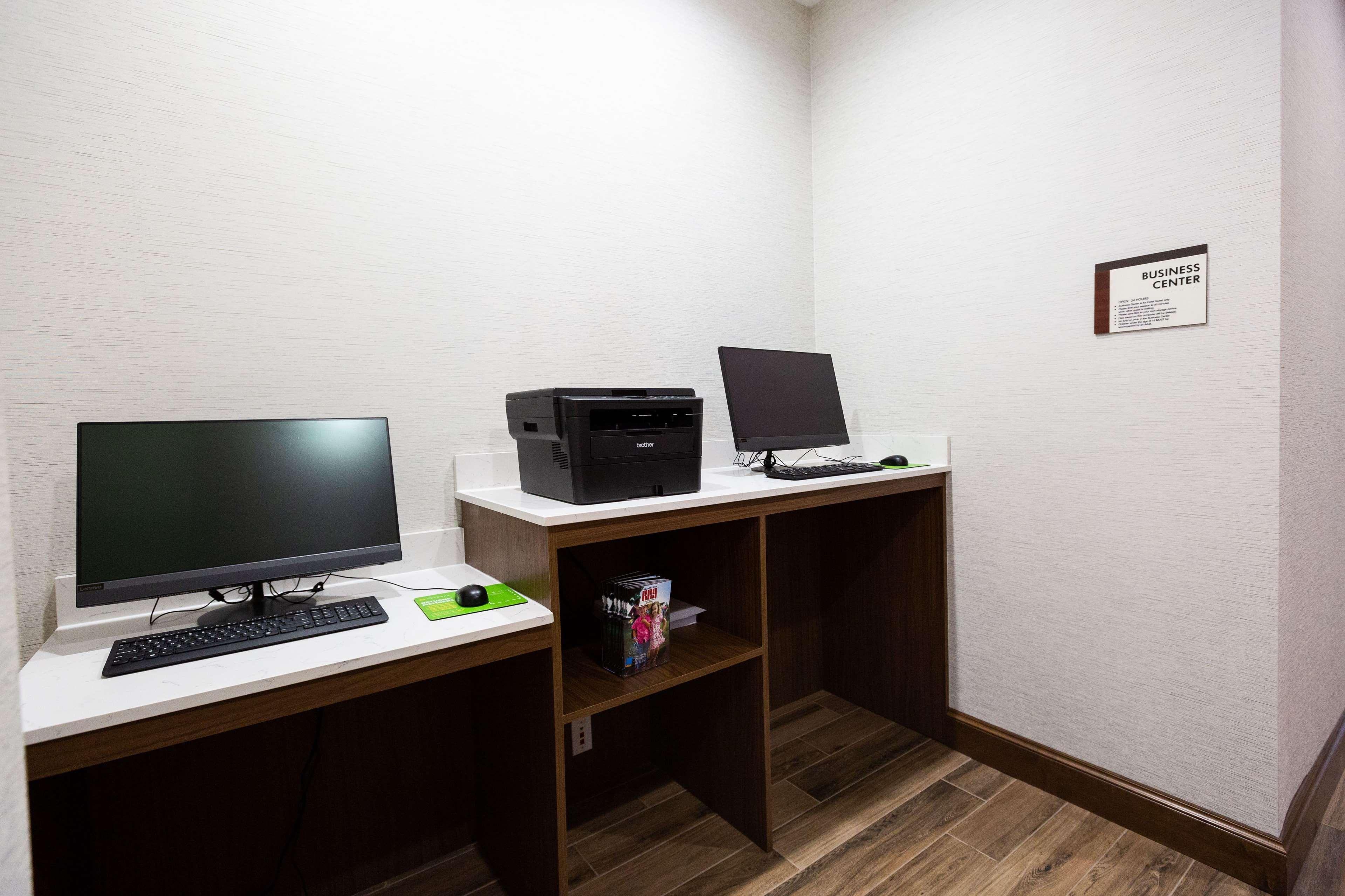 La Quinta By Wyndham Oklahoma City Airport Екстер'єр фото